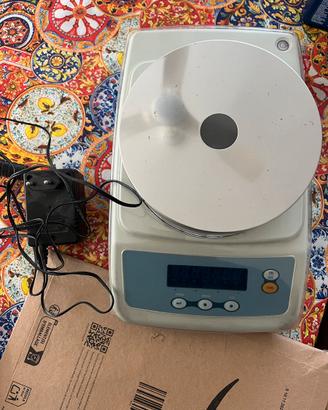 BILANCIA DI PRECISIONE DIGITALE