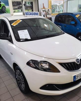 Lancia Ypsilon 1.0 FireFly 70cv Hybrid Gold Plus