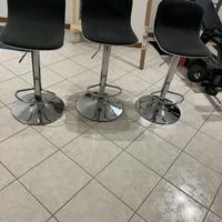 Set tre sgabelli  alti  per cucina /bancone