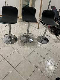 Set tre sgabelli  alti  per cucina /bancone