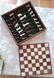 Scacchiera in onice e legno