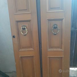 portone in legno 