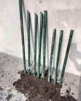 Listelli di marmo colore verde smeraldo 