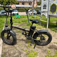 Bicicletta elettricaM1 smart way prezzo trattabile