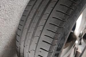 4 gomme più cerchi originali Opel Astra 2010