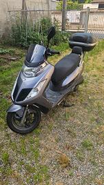 Kymco 200 Dink