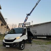 Iveco daily 35 2023 gru e ribaltabile iva compresa