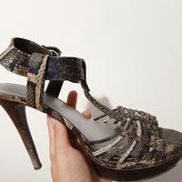 Sandali Guess pitonati