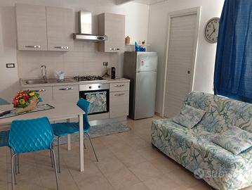monolocale in centro a 50 MT dalla spiaggia 