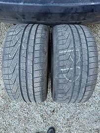 Pirelli SOTTOZERO Winter 240 Serie2 255/35 R19 96V