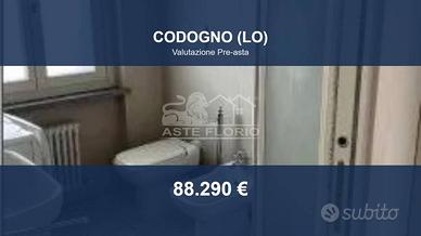 Immobile in asta di 50 m² con box auto doppio a Co