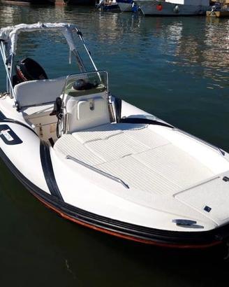 Gommone zar 43 con df40 suzuki