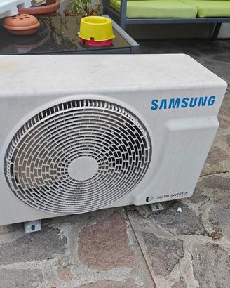 Condizionatore Samsung  usato 1 anno