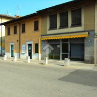 NEGOZIO A BAGNOLO MELLA