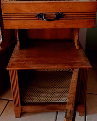 2 comodini in legno vintage 