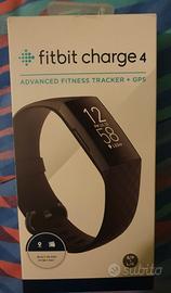 Fit Bit Charge 4