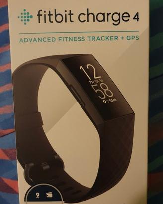 Fit Bit Charge 4