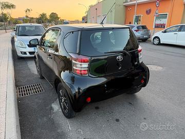 Toyota IQ