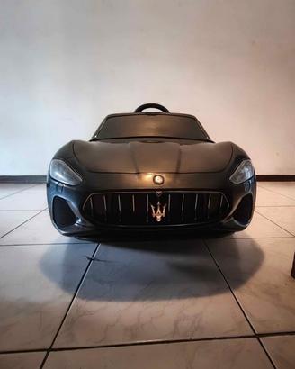 automobile per bambini 