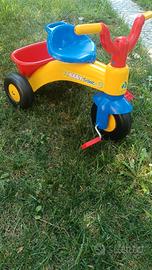 triciclo colorato  Injusa Baby Trico MAX, 
