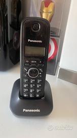 Panasonic Telefono cordless domestico con base.