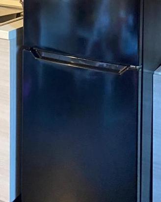Frigorifero Nero Hisense 206L