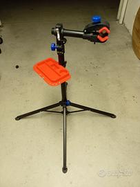 cavalletto riparazione bici