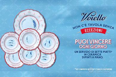 Servizio di 7 piatti in ceramica dipinti a mano