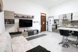 4 LOCALI A CAGLIARI