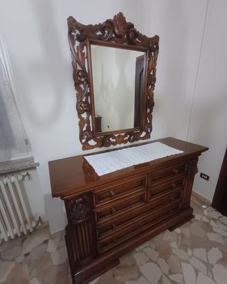 Cassettone con specchio