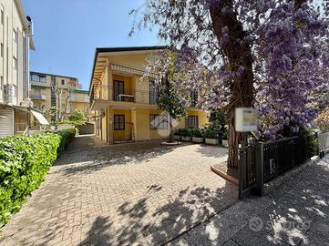 2 LOCALI A CERVIA