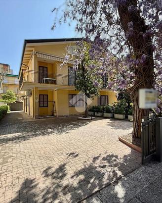 2 LOCALI A CERVIA