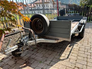 Rimorchio auto