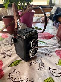 Macchina Fotografica d’Epoca Lubitel 2