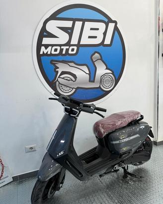 TENNIS VELOCIFERO 125CC