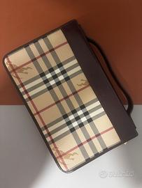 Burberry pochette