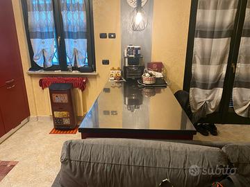 cucina con bancone del 200