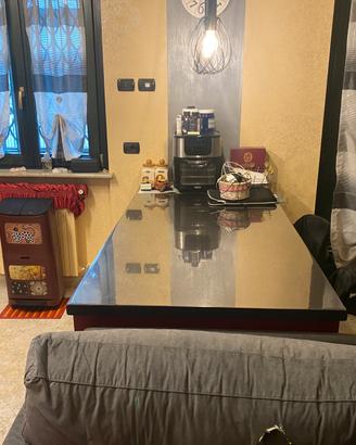 cucina con bancone del 200