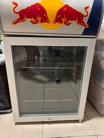 Mini frigorifero Red Bull