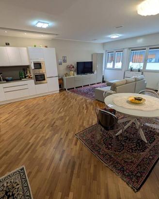 Appartamento di 180 m² con 4 locali a Pesaro