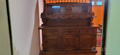 credenza stile rustico