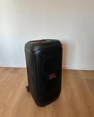 Cassa JBL partybox 320 per feste ed eventi