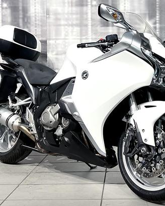 Honda VFR 1200 F DTC ABS