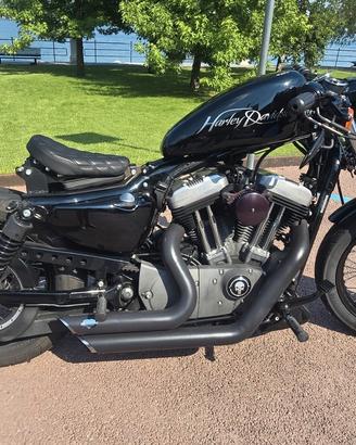 Harley Davidson sportster xl 1200 bobber