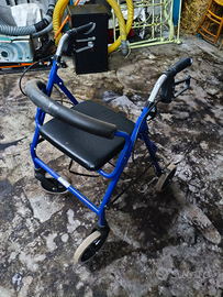 Deambulatore per anziani