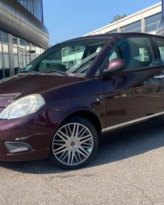 LANCIA Ypsilon 1.2 69 CV Diva Imp.Gpl