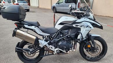 Benelli trk 502x targa polonia