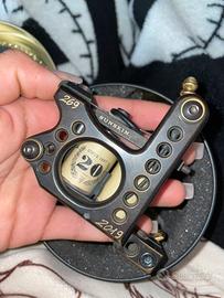 Macchinetta per tatuaggi a bobina