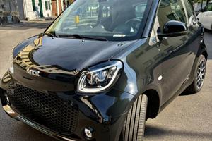 smart fortwo eq