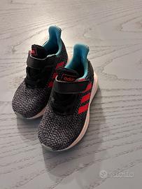 Scarpe bimbi Adidas tg 23